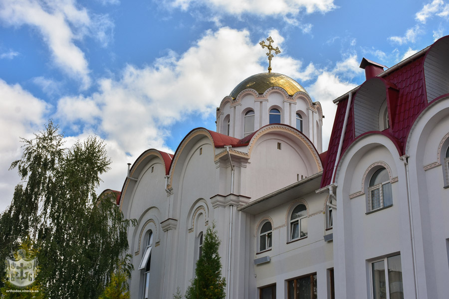 Винница Крестовоздвиженская Церковь